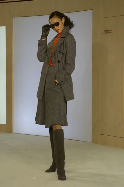 Look 19